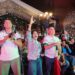 CELEBRAN TRIUNFO HISTÓRICO DE MÉXICO EN PLAZA DEL CARMEN