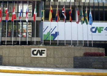 GESTIONA ALCALDE ANTE CAF RECURSOS INTERNACIONALES PARA OBRAS ESTRATÉGICAS EN LA CAPITAL