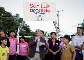 ENTREGAN NUEVA CANCHA MULTIFUNCIONAL EN EL FRACCIONAMIENTO ARBOLEDAS DE JACARANDAS
