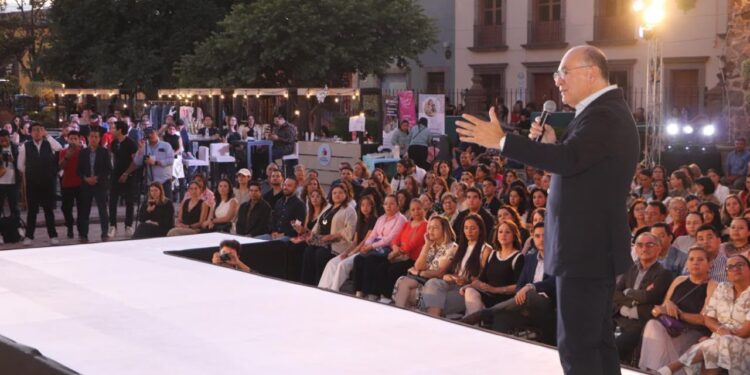 RECAUDACIÓN DEL FASHION SHOW SERÁ PARA EQUIPAMIENTO DE LA UBR MARAVILLAS