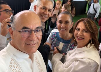 PRESENTE EL ALCALDE CAPITALINO EN EL SEGUNDO INFORME DE LA PRESIDENTA SHEINBAUM