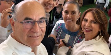 PRESENTE EL ALCALDE CAPITALINO EN EL SEGUNDO INFORME DE LA PRESIDENTA SHEINBAUM