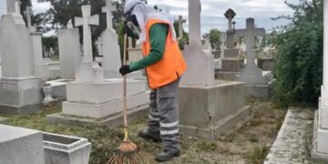 ALISTAN EL PANTEÓN DEL SAUCITO PARA RECIBIR A LAS FAMILIAS POTOSINAS